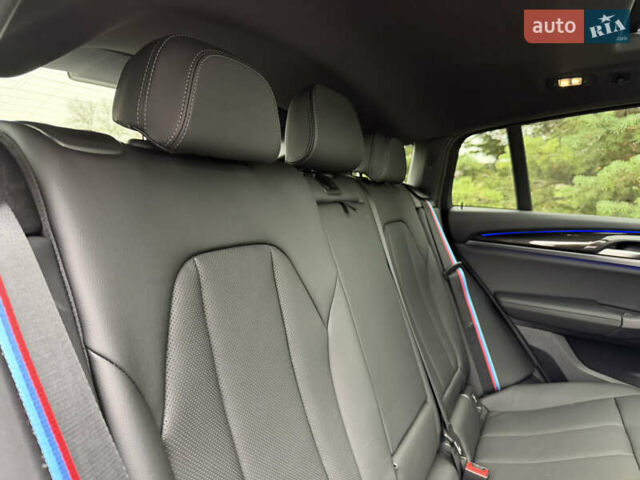 Серый БМВ Х4, объемом двигателя 2 л и пробегом 56 тыс. км за 48000 $, фото 24 на Automoto.ua