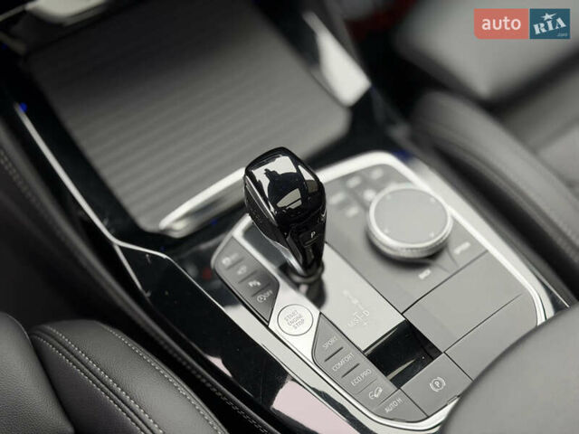 Серый БМВ Х4, объемом двигателя 2 л и пробегом 56 тыс. км за 48000 $, фото 27 на Automoto.ua