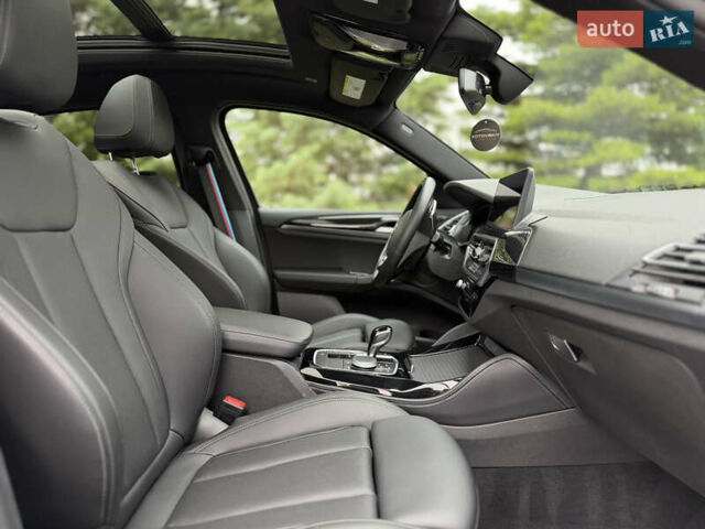 Серый БМВ Х4, объемом двигателя 2 л и пробегом 56 тыс. км за 48000 $, фото 19 на Automoto.ua