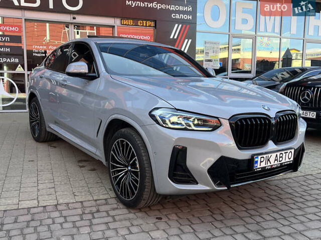 Серый БМВ Х4, объемом двигателя 2 л и пробегом 22 тыс. км за 59900 $, фото 4 на Automoto.ua