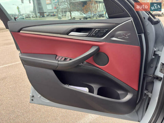 Сірий БМВ Х4, об'ємом двигуна 3 л та пробігом 63 тис. км за 69000 $, фото 34 на Automoto.ua