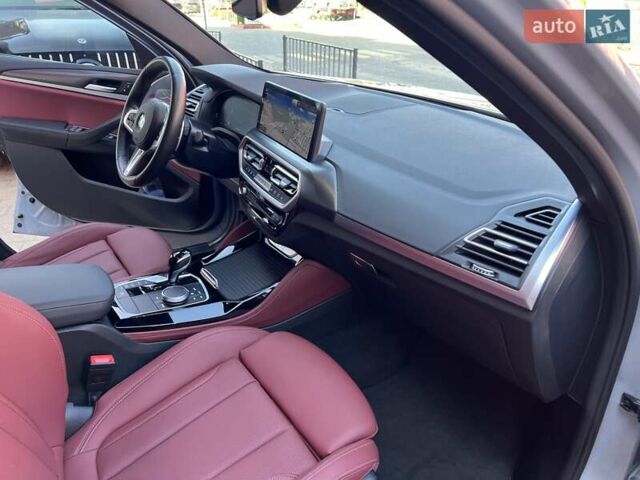Серый БМВ Х4, объемом двигателя 2 л и пробегом 22 тыс. км за 59900 $, фото 46 на Automoto.ua