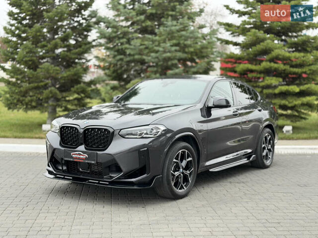 Серый БМВ Х4, объемом двигателя 2 л и пробегом 56 тыс. км за 48000 $, фото 1 на Automoto.ua