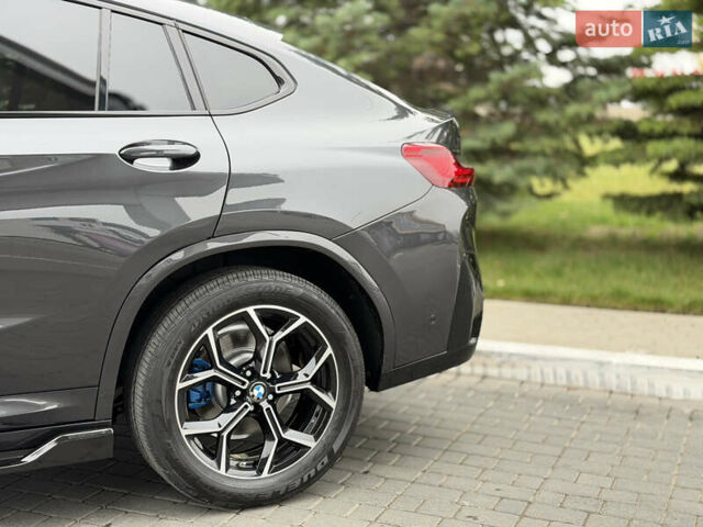 Серый БМВ Х4, объемом двигателя 2 л и пробегом 56 тыс. км за 48000 $, фото 3 на Automoto.ua
