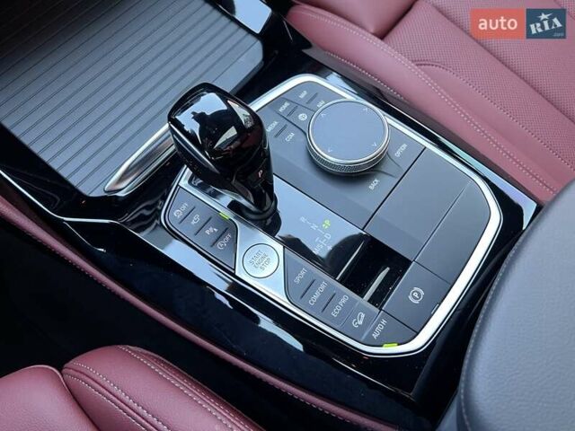 Серый БМВ Х4, объемом двигателя 2 л и пробегом 22 тыс. км за 59900 $, фото 30 на Automoto.ua