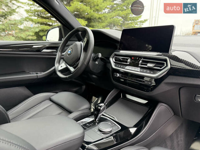 Серый БМВ Х4, объемом двигателя 2 л и пробегом 56 тыс. км за 48000 $, фото 21 на Automoto.ua