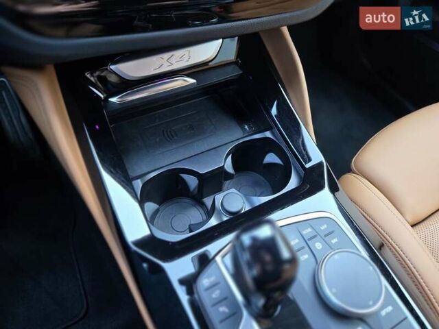 Серый БМВ Х4, объемом двигателя 2 л и пробегом 9 тыс. км за 72532 $, фото 11 на Automoto.ua