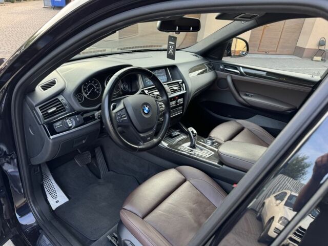 БМВ Х4 2015 в Ужгороде на Automoto.ua Синий БМВ Х4, объемом двигателя 3 л и пробегом 217 тыс. км за 18950 $, фото 13 на Automoto.ua