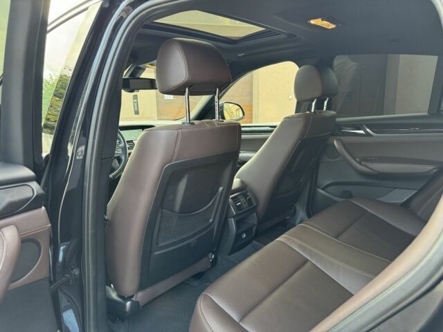 БМВ Х4 2015 в Ужгороде на Automoto.ua Синий БМВ Х4, объемом двигателя 3 л и пробегом 217 тыс. км за 18950 $, фото 14 на Automoto.ua