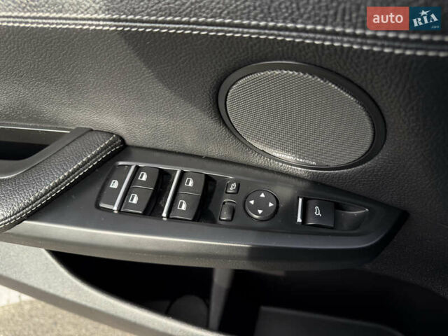 Синій БМВ Х4, об'ємом двигуна 2.98 л та пробігом 130 тис. км за 28300 $, фото 26 на Automoto.ua