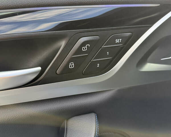 БМВ Х4 2018 в Каменце-Подольском на Automoto.ua Синий БМВ Х4, объемом двигателя 2 л и пробегом 124 тыс. км за 39700 $, фото 19 на Automoto.ua