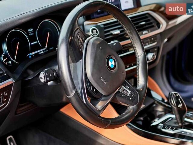 Синий БМВ Х4, объемом двигателя 3 л и пробегом 99 тыс. км за 47000 $, фото 31 на Automoto.ua