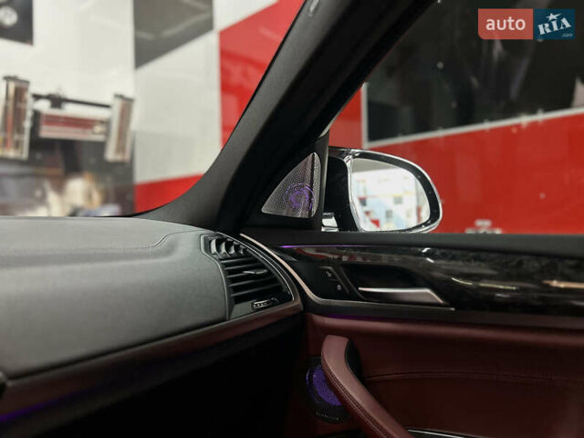Синій БМВ Х4, об'ємом двигуна 2.99 л та пробігом 95 тис. км за 50000 $, фото 17 на Automoto.ua
