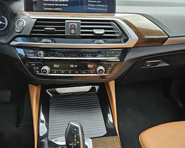 Синий БМВ Х4, объемом двигателя 2 л и пробегом 84 тыс. км за 38888 $, фото 15 на Automoto.ua