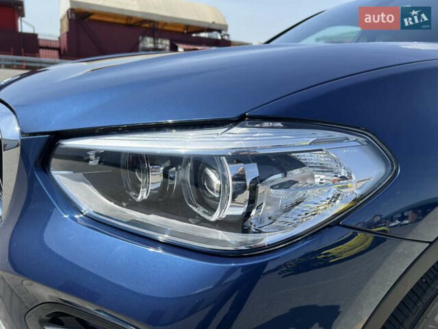 Синий БМВ Х4, объемом двигателя 2 л и пробегом 90 тыс. км за 33900 $, фото 11 на Automoto.ua