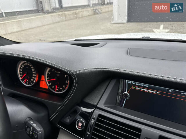 Белый БМВ Х5 М, объемом двигателя 4.39 л и пробегом 161 тыс. км за 19500 $, фото 90 на Automoto.ua