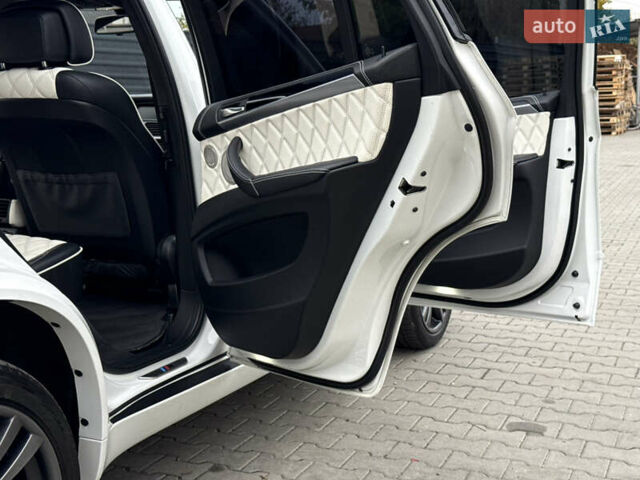 Белый БМВ Х5 М, объемом двигателя 4.39 л и пробегом 161 тыс. км за 19500 $, фото 61 на Automoto.ua