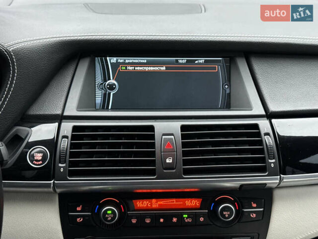 Белый БМВ Х5 М, объемом двигателя 4.39 л и пробегом 161 тыс. км за 19500 $, фото 88 на Automoto.ua