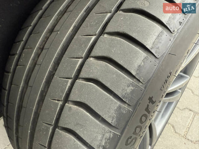 Белый БМВ Х5 М, объемом двигателя 4.39 л и пробегом 161 тыс. км за 19500 $, фото 20 на Automoto.ua