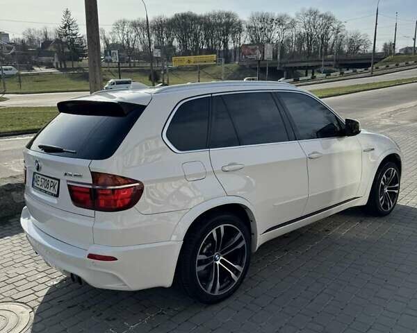 БМВ Х5 М 2011 в Хмельницком на Automoto.ua Белый БМВ Х5 М, объемом двигателя 4.39 л и пробегом 167 тыс. км за 19900 $, фото 1 на Automoto.ua