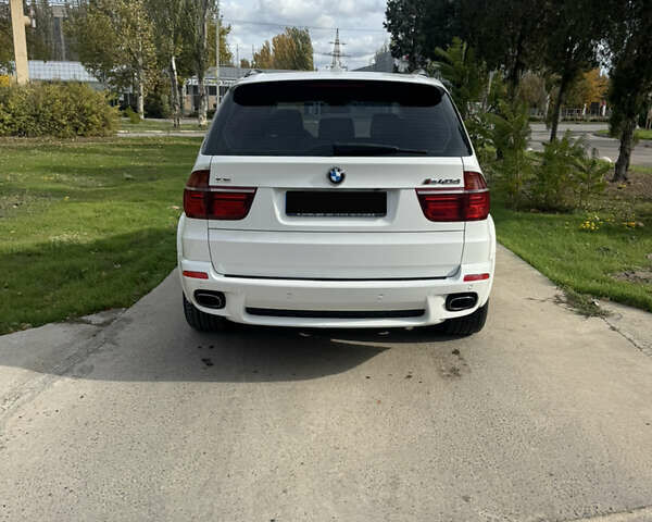 БМВ Х5 М 2011 у Херсоні на Automoto.ua Білий БМВ Х5 М, об'ємом двигуна 3 л та пробігом 239 тис. км за 18000 $, фото 2 на Automoto.ua
