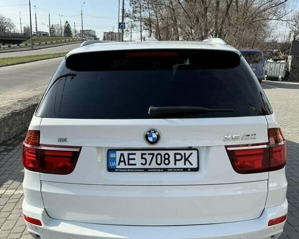 БМВ Х5 М 2011 в Хмельницком на Automoto.ua Белый БМВ Х5 М, объемом двигателя 4.39 л и пробегом 167 тыс. км за 19900 $, фото 4 на Automoto.ua