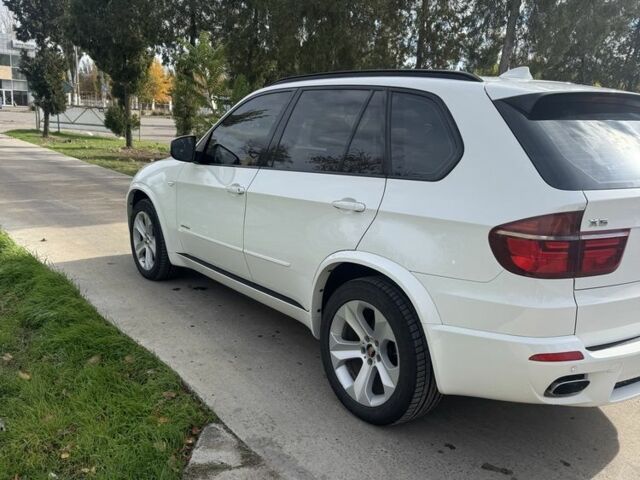 БМВ Х5 М 2011 у Херсоні на Automoto.ua Білий БМВ Х5 М, об'ємом двигуна 3 л та пробігом 239 тис. км за 18000 $, фото 10 на Automoto.ua