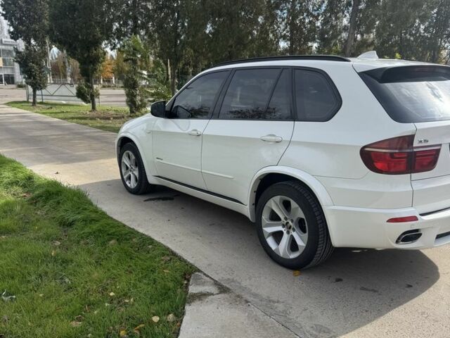 БМВ Х5 М 2011 у Херсоні на Automoto.ua Білий БМВ Х5 М, об'ємом двигуна 3 л та пробігом 239 тис. км за 18000 $, фото 7 на Automoto.ua