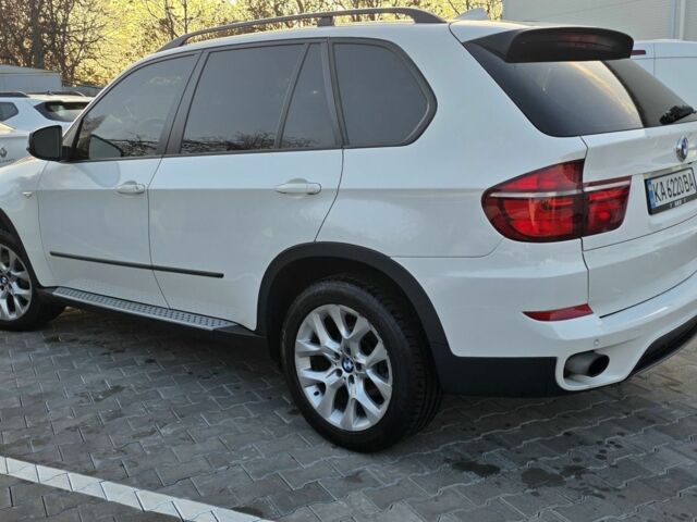 Белый БМВ Х5 М, объемом двигателя 3 л и пробегом 176 тыс. км за 15500 $, фото 2 на Automoto.ua