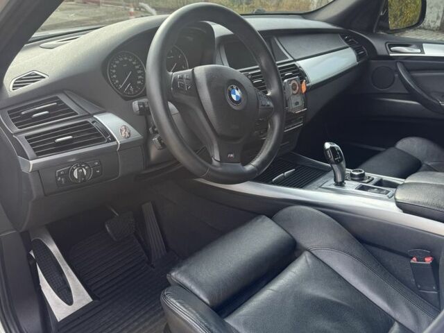 БМВ Х5 М 2011 у Херсоні на Automoto.ua Білий БМВ Х5 М, об'ємом двигуна 3 л та пробігом 239 тис. км за 18000 $, фото 13 на Automoto.ua