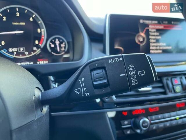 Белый БМВ Х5 М, объемом двигателя 3 л и пробегом 206 тыс. км за 32990 $, фото 19 на Automoto.ua