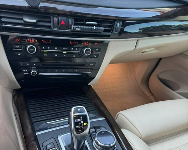 БМВ Х5 М 2014 в Днепре (Днепропетровске) на Automoto.ua Белый БМВ Х5 М, объемом двигателя 2.99 л и пробегом 120 тыс. км за 34000 $, фото 18 на Automoto.ua