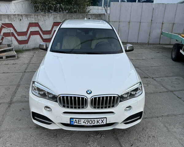 БМВ Х5 М 2014 в Днепре (Днепропетровске) на Automoto.ua Белый БМВ Х5 М, объемом двигателя 2.99 л и пробегом 120 тыс. км за 34000 $, фото 8 на Automoto.ua