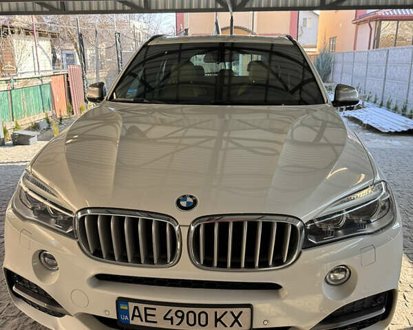 Белый БМВ Х5 М, объемом двигателя 2.99 л и пробегом 116 тыс. км за 36000 $, фото 8 на Automoto.ua