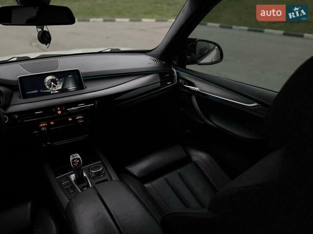 Белый БМВ Х5 М, объемом двигателя 2.99 л и пробегом 230 тыс. км за 37000 $, фото 21 на Automoto.ua