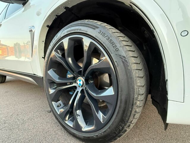 Білий БМВ Х5 М, об'ємом двигуна 3 л та пробігом 173 тис. км за 25500 $, фото 19 на Automoto.ua