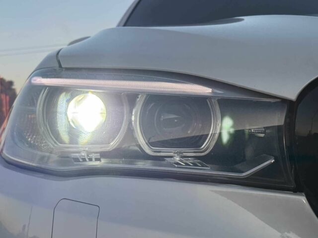 Білий БМВ Х5 М, об'ємом двигуна 3 л та пробігом 173 тис. км за 25500 $, фото 12 на Automoto.ua