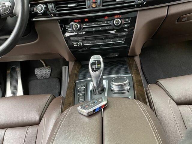 Белый БМВ Х5 М, объемом двигателя 4.4 л и пробегом 70 тыс. км за 36500 $, фото 17 на Automoto.ua