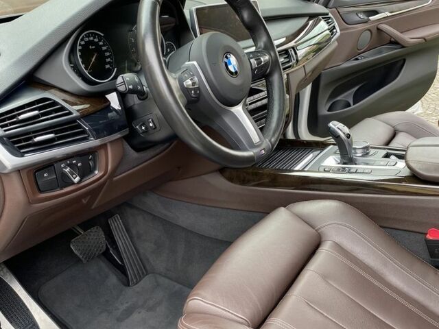 Белый БМВ Х5 М, объемом двигателя 4.4 л и пробегом 70 тыс. км за 36500 $, фото 22 на Automoto.ua