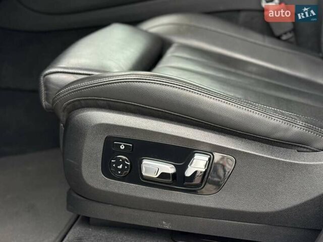 Белый БМВ Х5 М, объемом двигателя 4.4 л и пробегом 56 тыс. км за 55000 $, фото 19 на Automoto.ua