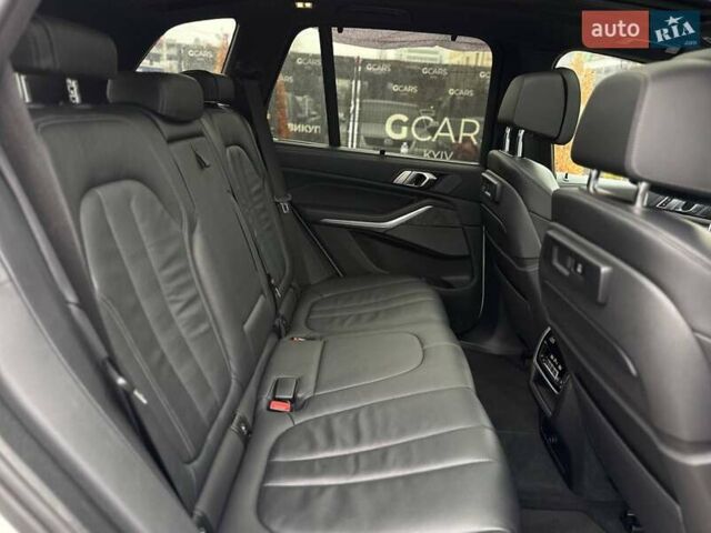 Белый БМВ Х5 М, объемом двигателя 4.4 л и пробегом 56 тыс. км за 55000 $, фото 50 на Automoto.ua