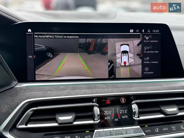 Белый БМВ Х5 М, объемом двигателя 4.4 л и пробегом 56 тыс. км за 55000 $, фото 30 на Automoto.ua