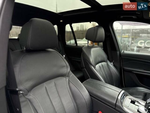 Белый БМВ Х5 М, объемом двигателя 4.4 л и пробегом 56 тыс. км за 55000 $, фото 42 на Automoto.ua