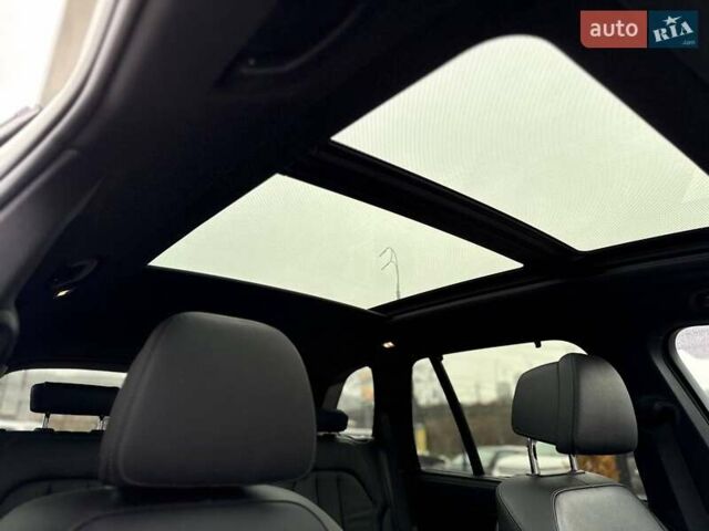 Белый БМВ Х5 М, объемом двигателя 4.4 л и пробегом 56 тыс. км за 55000 $, фото 41 на Automoto.ua