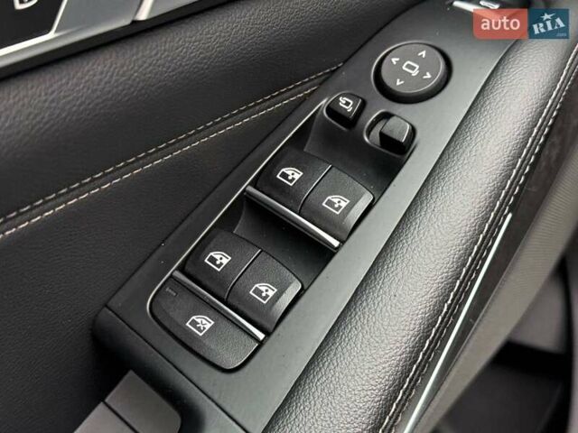 Белый БМВ Х5 М, объемом двигателя 4.4 л и пробегом 56 тыс. км за 55000 $, фото 21 на Automoto.ua