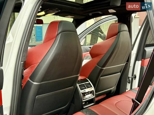 Белый БМВ Х5 М, объемом двигателя 4.4 л и пробегом 46 тыс. км за 79900 $, фото 27 на Automoto.ua