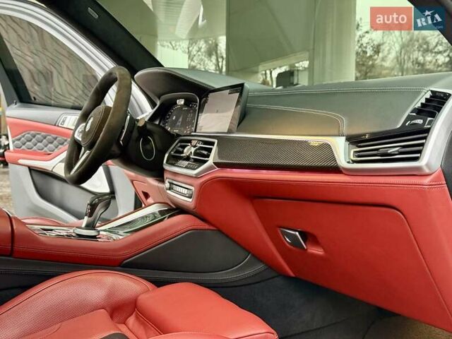 Белый БМВ Х5 М, объемом двигателя 4.4 л и пробегом 46 тыс. км за 79900 $, фото 33 на Automoto.ua