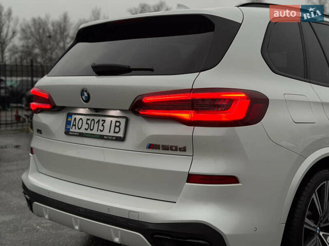 Белый БМВ Х5 М, объемом двигателя 2.99 л и пробегом 22 тыс. км за 92800 $, фото 23 на Automoto.ua