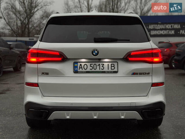 Белый БМВ Х5 М, объемом двигателя 2.99 л и пробегом 22 тыс. км за 92800 $, фото 33 на Automoto.ua