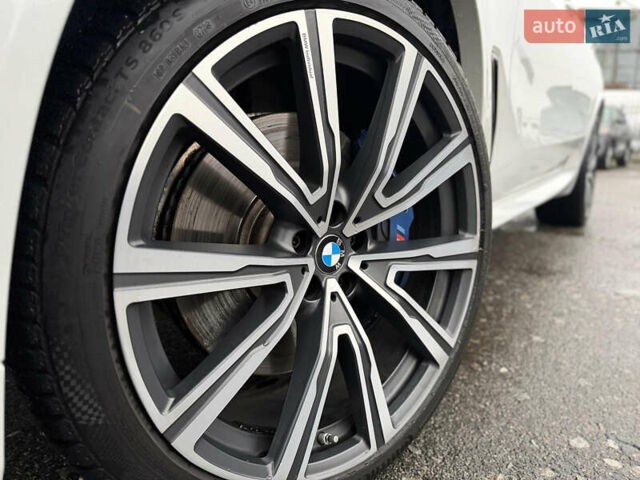 Белый БМВ Х5 М, объемом двигателя 2.99 л и пробегом 22 тыс. км за 92800 $, фото 36 на Automoto.ua